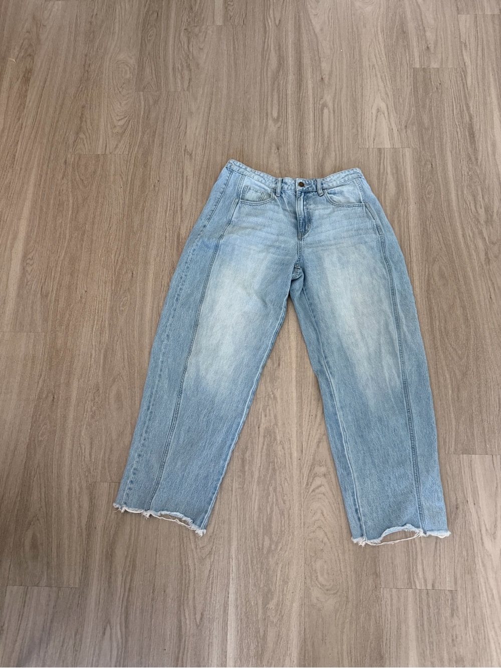 Windsor Light Blue Boyfriend Jeans with Raw Hem